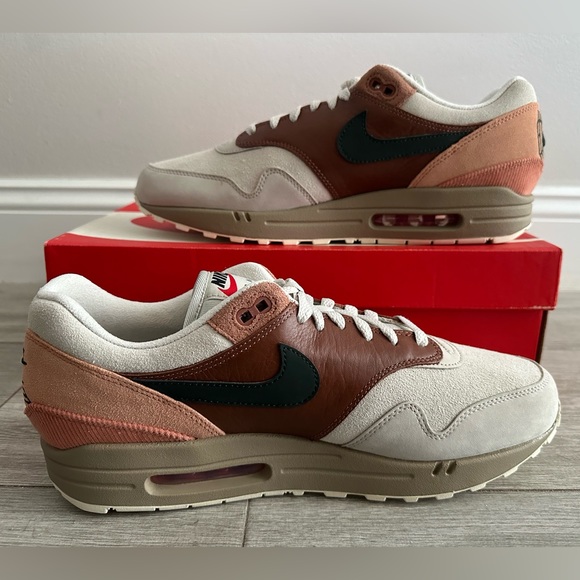 Nike Air Max 1 City Amsterdam CV1638-200 Red Bark Khaki Terra Blush Peach Sz 12 - Picture 2 of 11